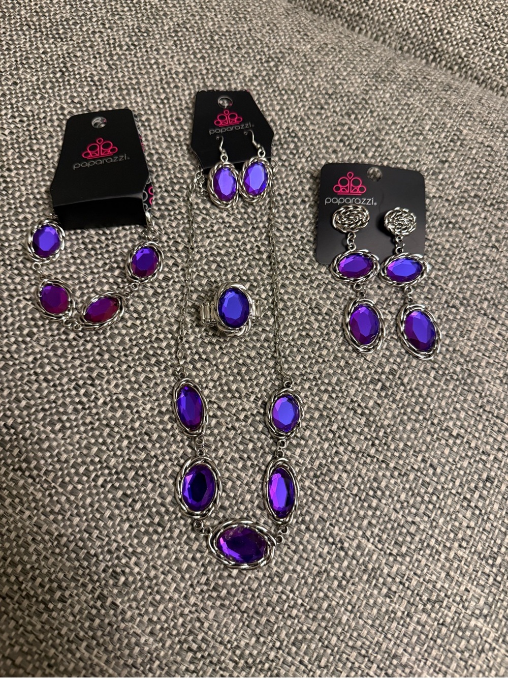 NWT Paparazzi Purple Oval Stone Necklace, Earrings & Ring Set